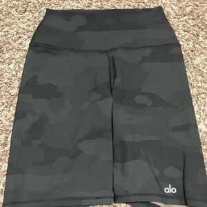 Alo Yoga Biker Shorts